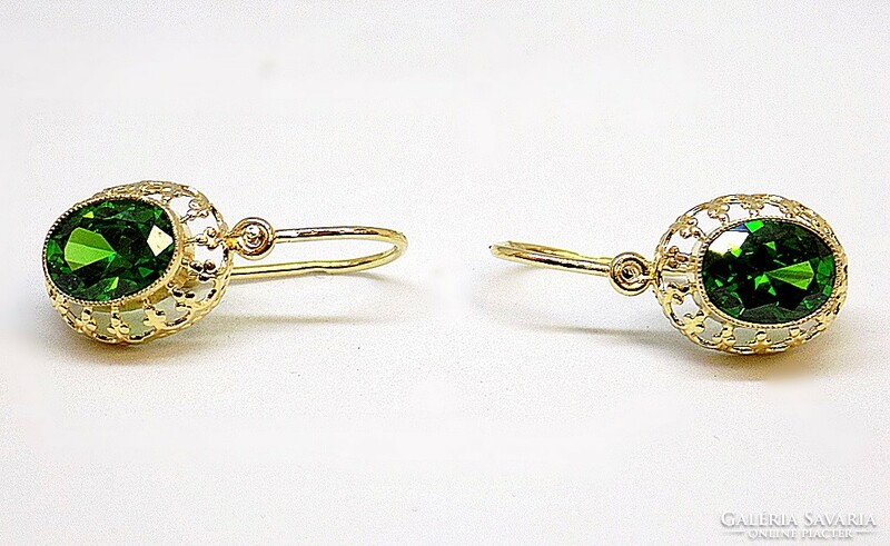 Green stone earrings (zal-au95376)