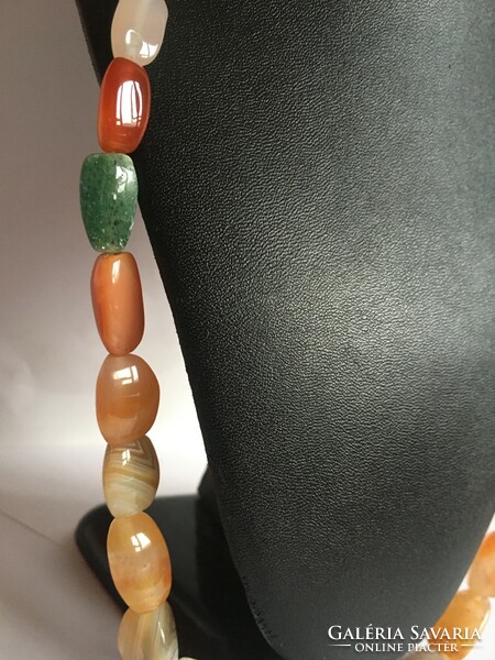 Agate string of beads - three sheets - from polished grains - growing and multi-colored
