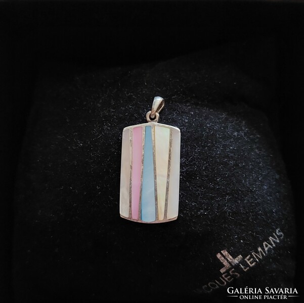 Beautiful mother-of-pearl inlaid silver pendant
