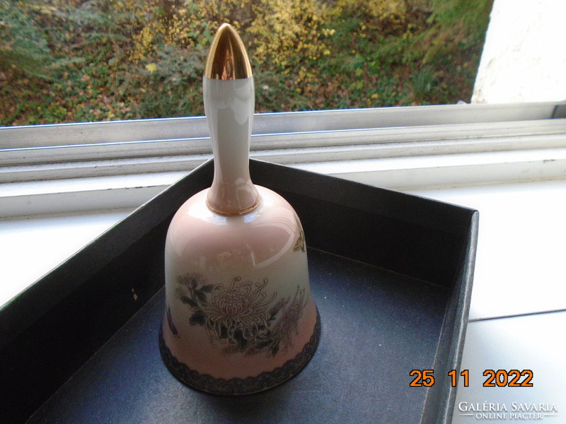 New decorative Japanese porcelain bell with pink glaze, gilded flower and butterfly patterns