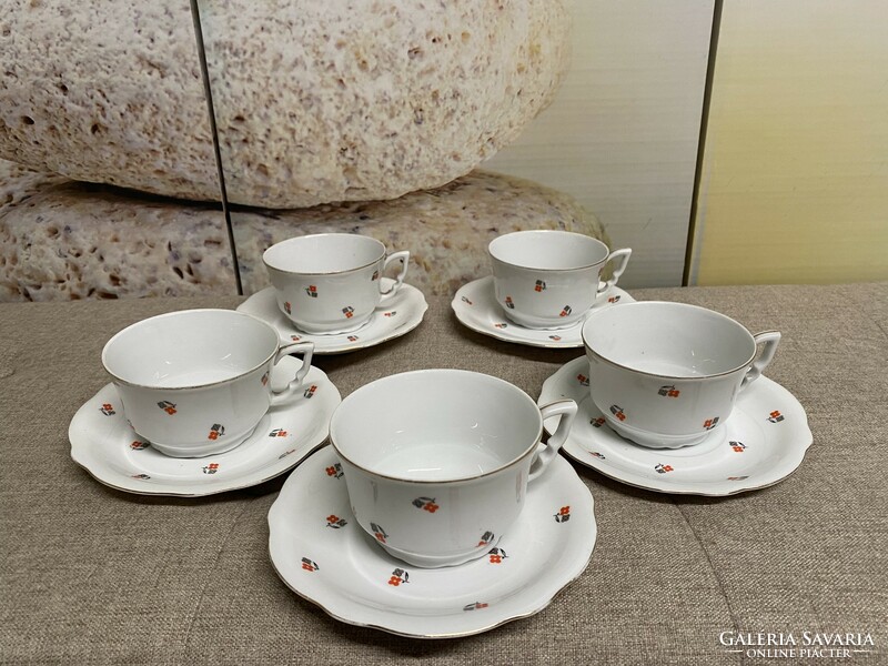 Zsolnay porcelain small flower pattern tea cups a31