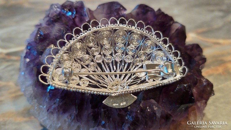 Collector's item: lacy marked silver fan pendant brooch