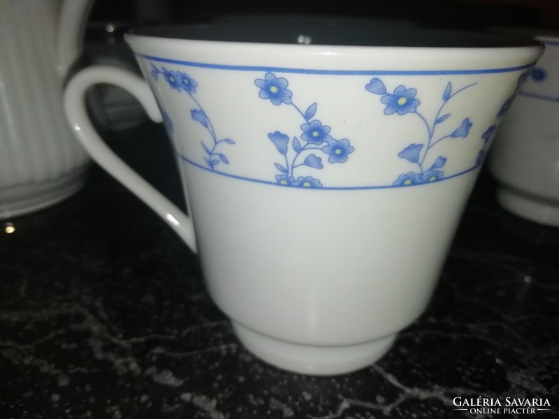 6 antique porcelain tea cups in perfect condition