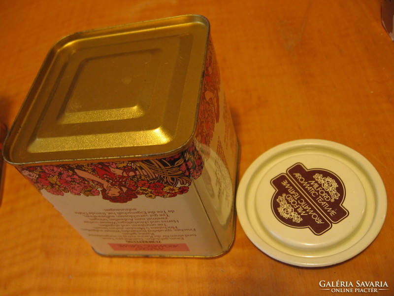 Milford aromatic teatime vanilla tee with art nouveau pattern, metal tin box