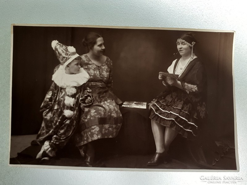 Régi fotó 1928 csoportkép vintage jelmezes fénykép