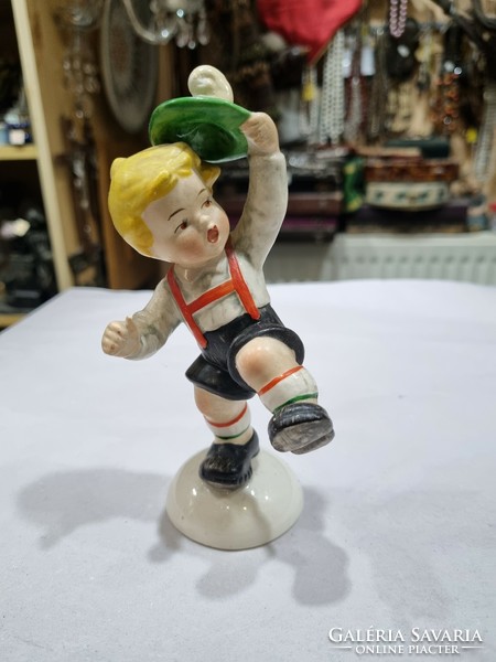 Hummel figura