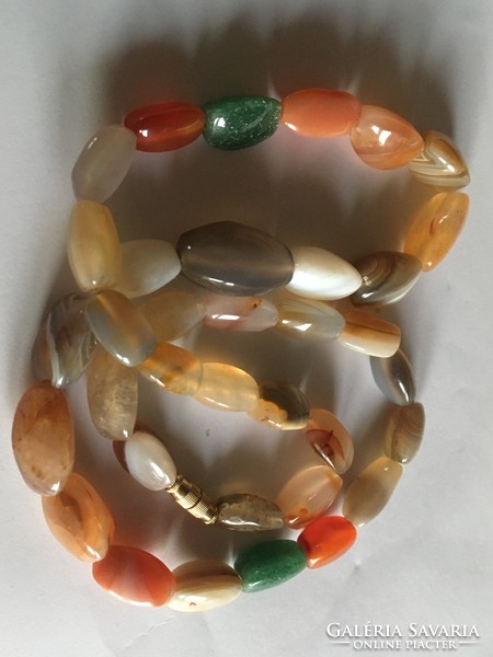Agate string of beads - three sheets - from polished grains - growing and multi-colored