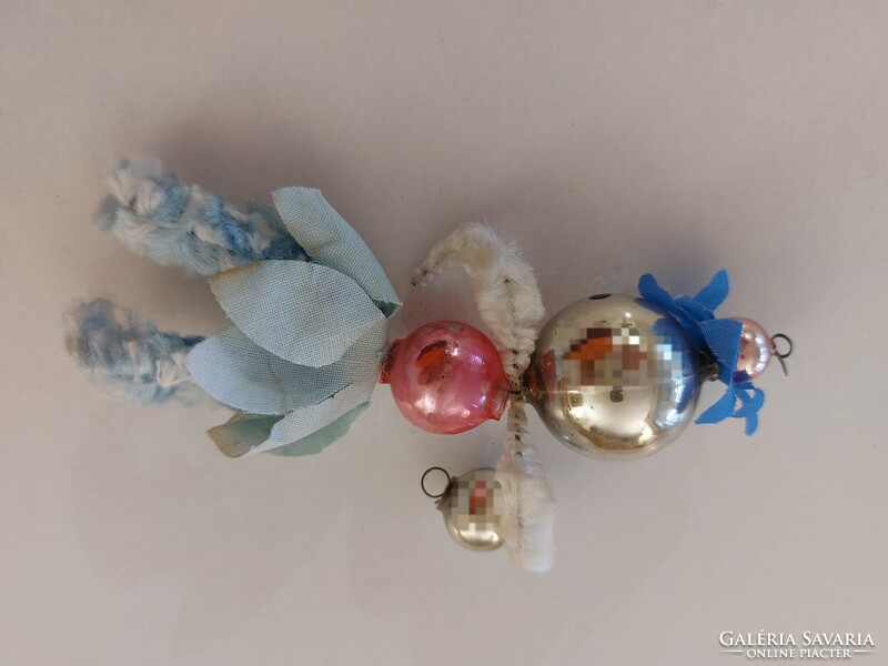 Régi üveg karácsonyfadísz figurális üvegdísz kék rózsaszín virágtündér