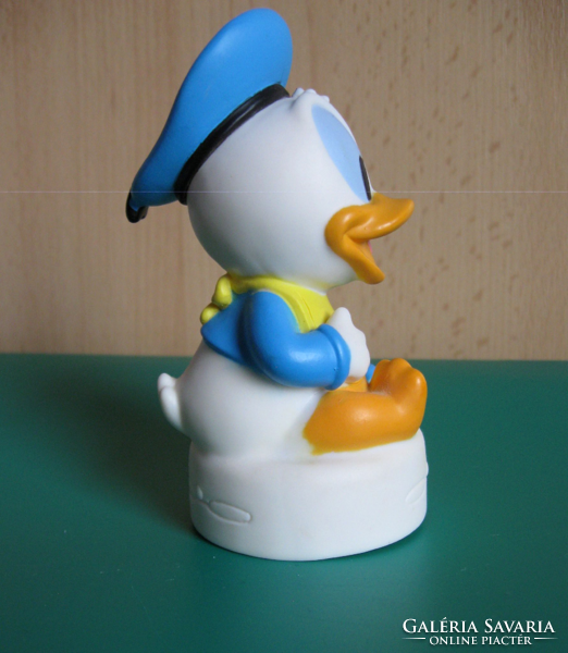 ​Disney: Baby Donald Duck figure - Clemmy Clementoni
