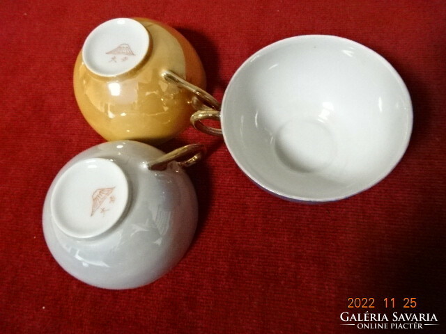 Japán porcelán kávéscsésze, tojáshéj vékony, három darab. Vanneki! Jókai.