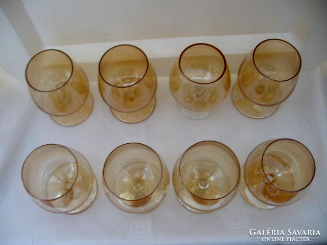 Set of 8 cognac glasses with luster base