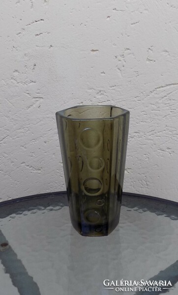 Art deco smoke-colored cast glass vase from the 60s, 18 cm high (12/d)
