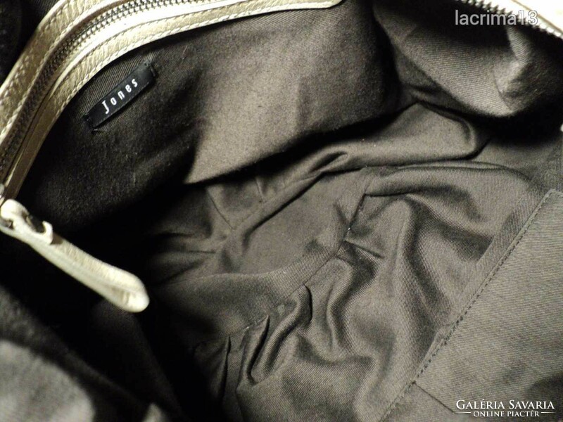 Jones brand new leather shoulder bag