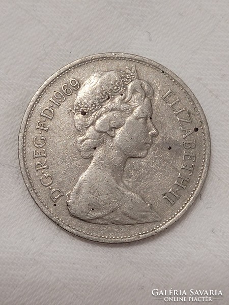 Anglia, II. Erzsébet királynő, 10 new pence, 1969.