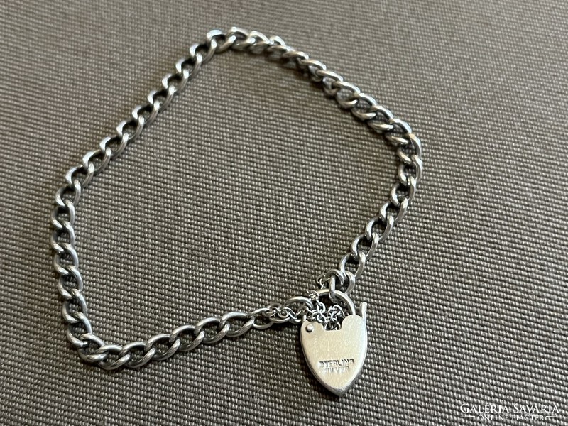 Silver bracelet with padlock