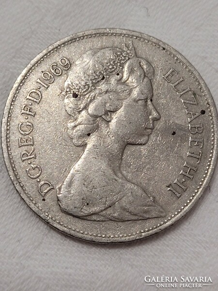 Anglia, II. Erzsébet királynő, 10 new pence, 1969.