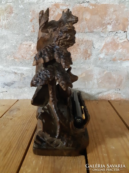 Carved wooden inkwell for hunters
