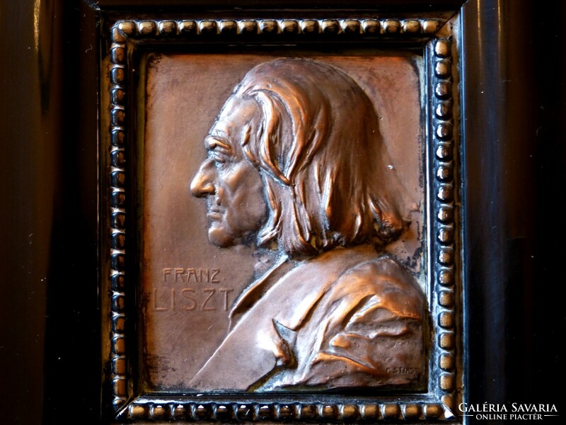 Liszt-Wagner reliefs