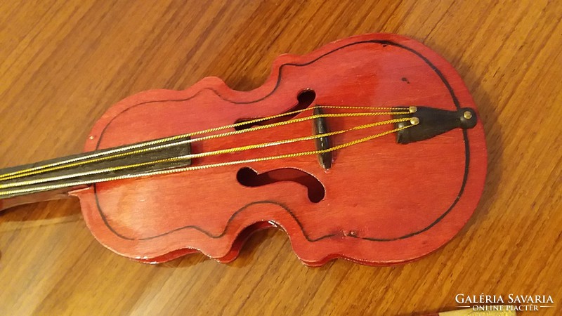Christmas tree ornament wooden violin shaped ornament vintage musical instrument 25 cm