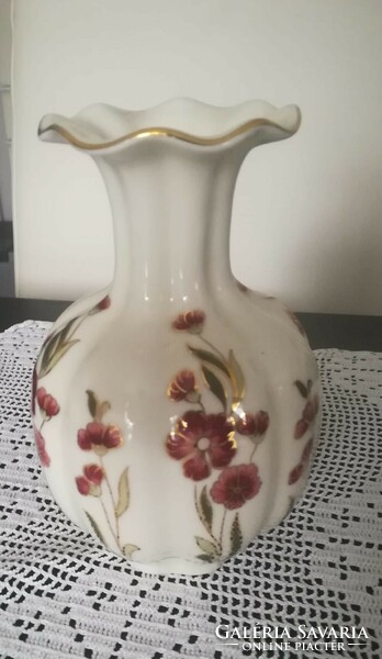 Gerezdes Zsolnay váza