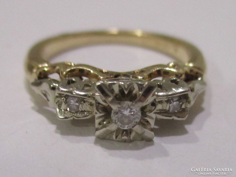 Wonderful antique gold ring with diamonds