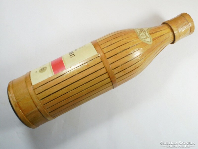 Retro old paper label wood covered glass bottle - Skenderbeu brandy Albania drink - 1980s 0.5 l