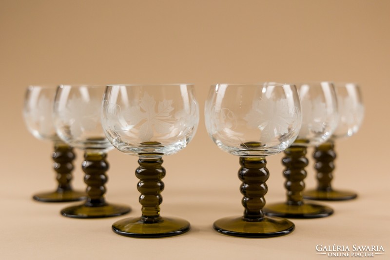Crystal glass glass with grape leaf pattern, engraved, 6 pieces