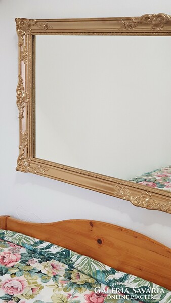 Csodás, antik, arany színű, blondel keretes, nagy méretű tükör. 62x 131 cm.