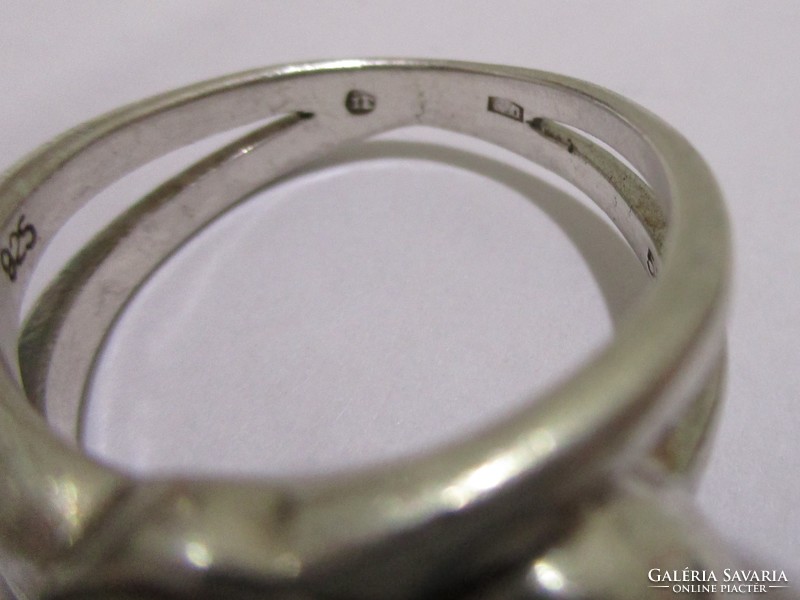 Szép régi kézműves ezüst gyűrű gyöngy és církónia
