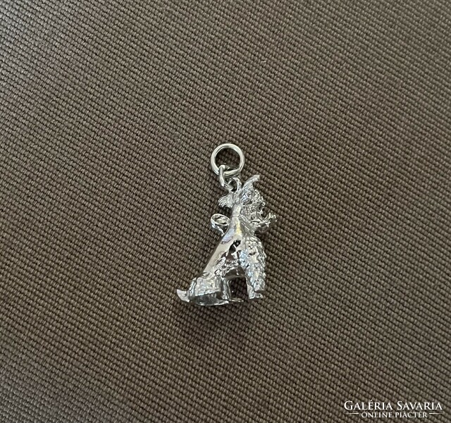 Silver dog pendant/pendant