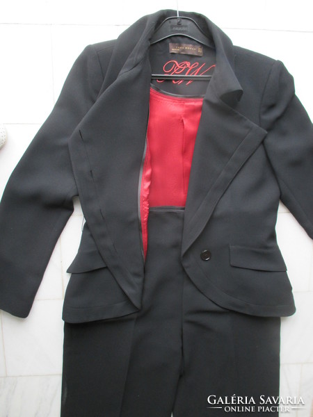 Very elegant, new, black zara zara blazer. Size 40