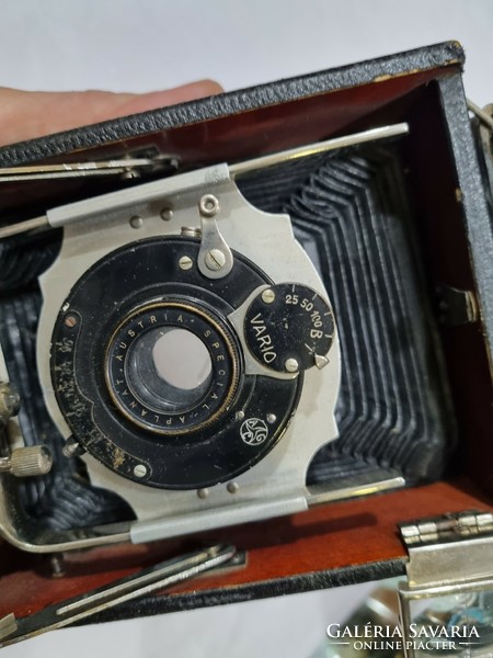 Old shutter camera