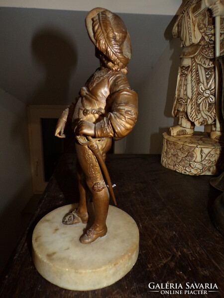 Francia lovag szobor (bronzírozott ón)