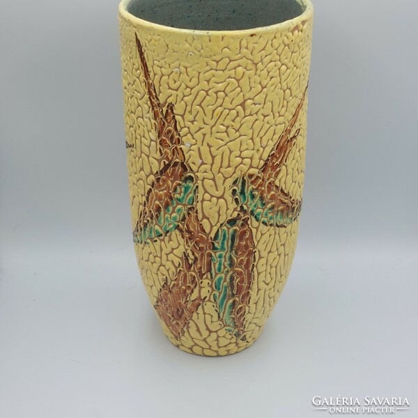 Ceramic vase with weddings