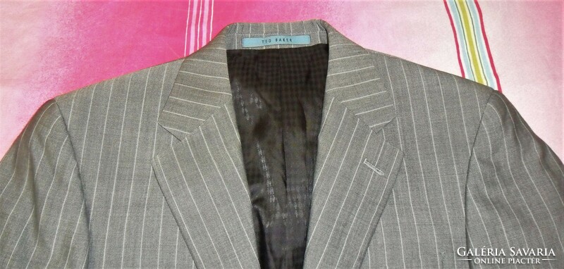 Excellent slim fit, Ted Baker jacket with waistcoat.