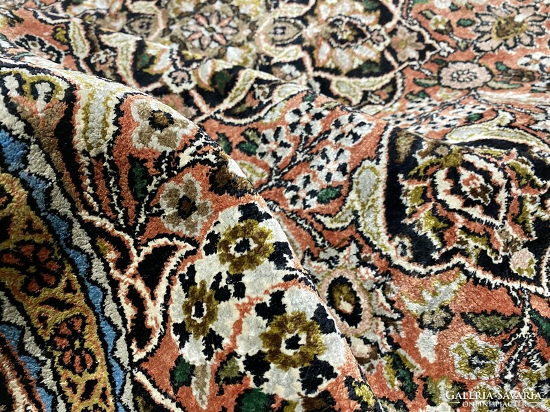 Cashmere 100% silk rug 120x197cm