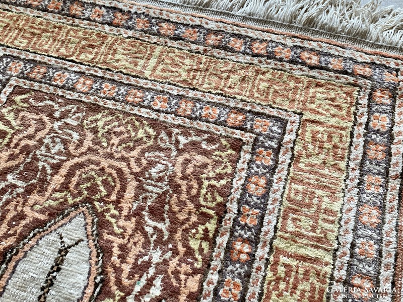 Semiantik silk kayseri carpet 105x61cm