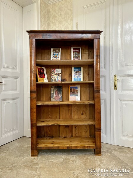 Biedermeier open bookcase
