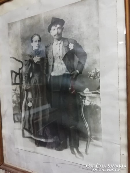 Old large size photo, early reproduction, enlargement of a smaller image, originally a 19th century photo