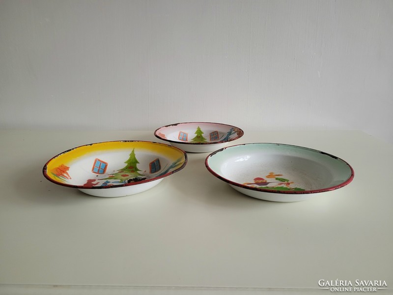 Old vintage 3 pcs enameled children's plates Easter bunny Christmas pattern enamel plate lampart