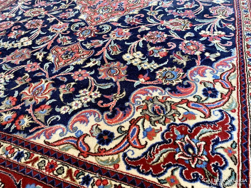 Iran isfahan premium Persian carpet 203x140cm