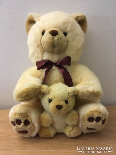 Teddy bears plush