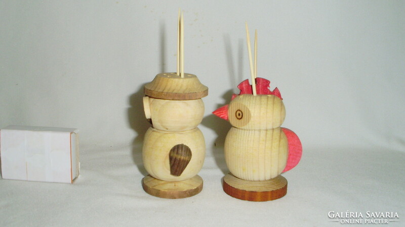 Retro owl and chick table toothpick holder made of wood - together