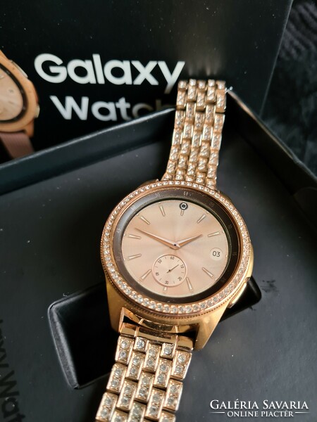 Galaxy Watch rose gold