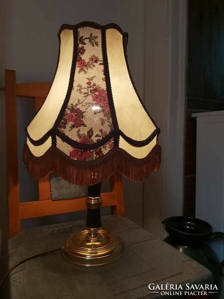 Gyönyörű régi  asztali lámpa virágos Gyűjtői szépség gobelin jellegű