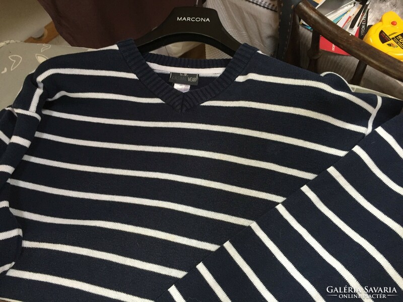 Blue-white striped men's cotton sweater L/XL