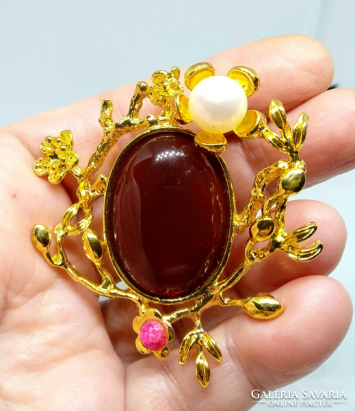 Gold-plated red agate stone brooch-pendant a73820