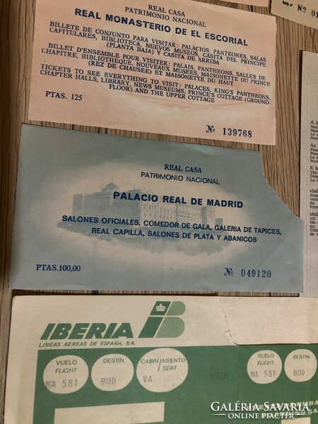 Spanish Iberia - boarding card holder + tickets