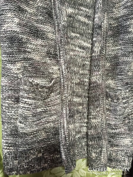 Knitted hooded cardigan, size m/l, gray tab