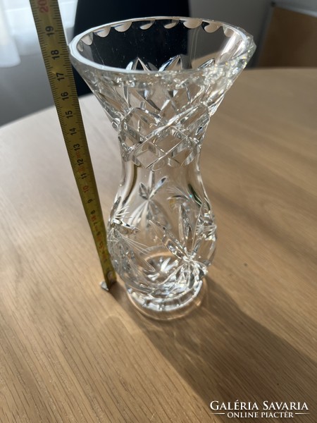 Ajka kristály  csiszolt váza 18 cm